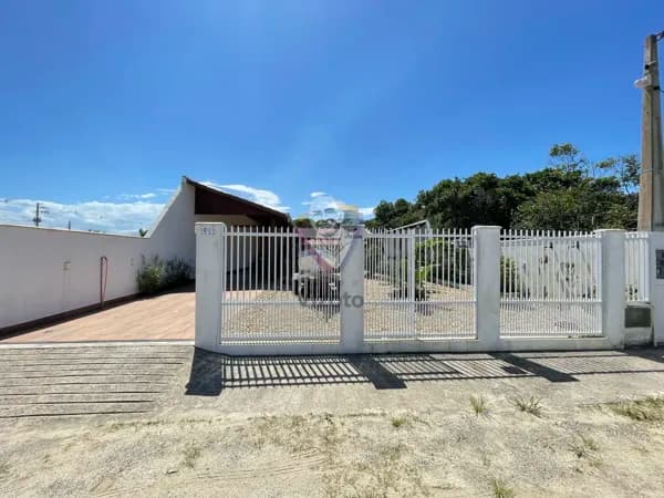 Casa em São Francisco do Sul - Ervino