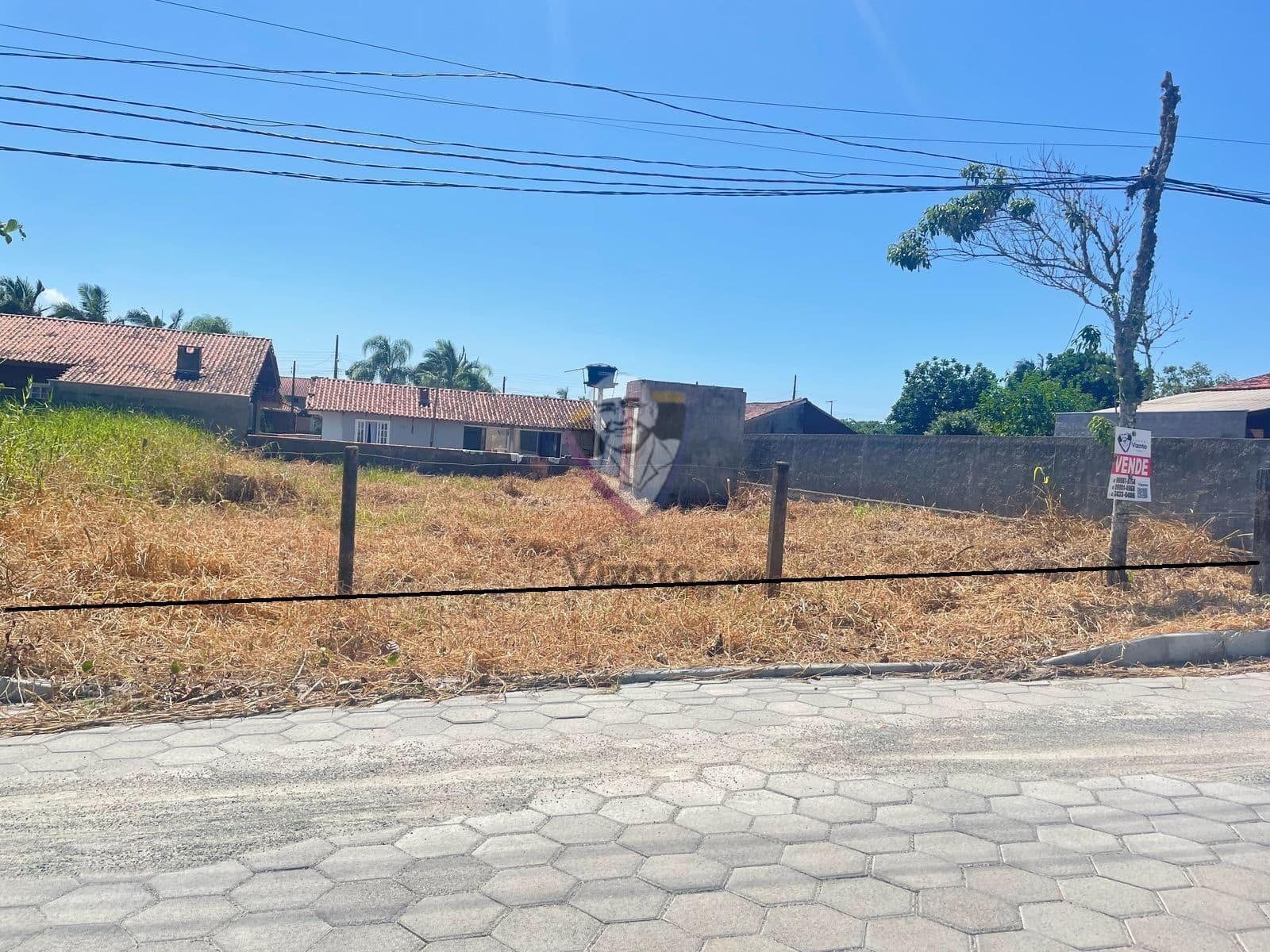 Lote/Terreno em São Francisco do Sul - Praia do Ervino