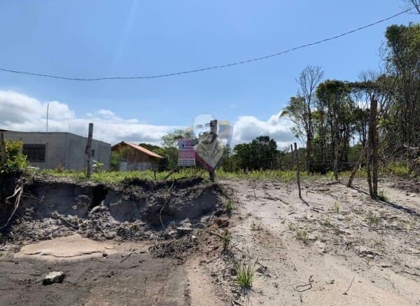 Lote/Terreno em São Francisco do Sul - Ervino