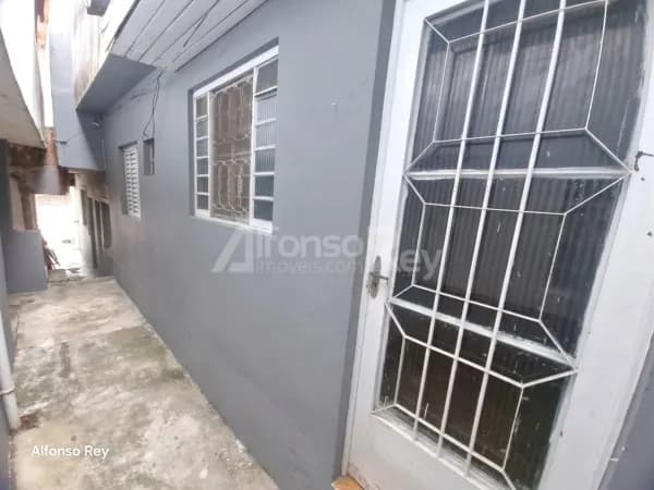 Casa de 01 dormitório