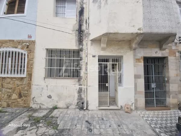 Casa de 03 dormitórios
