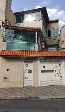 Casa de 02 dormitórios