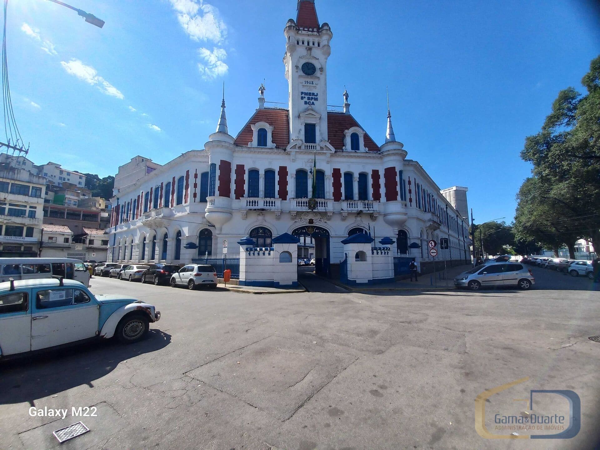 Excelente Casa Padrão com 37m², Quarto, Sala, cozinha, banheiro e área de serviço.