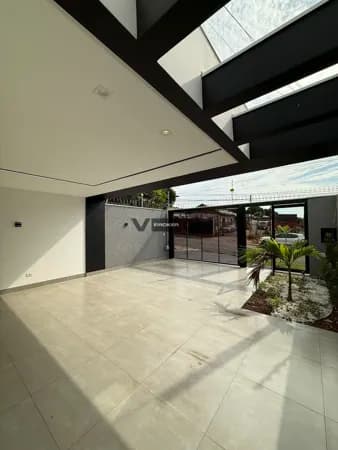 Linda casa nova no Jardim Alvorada