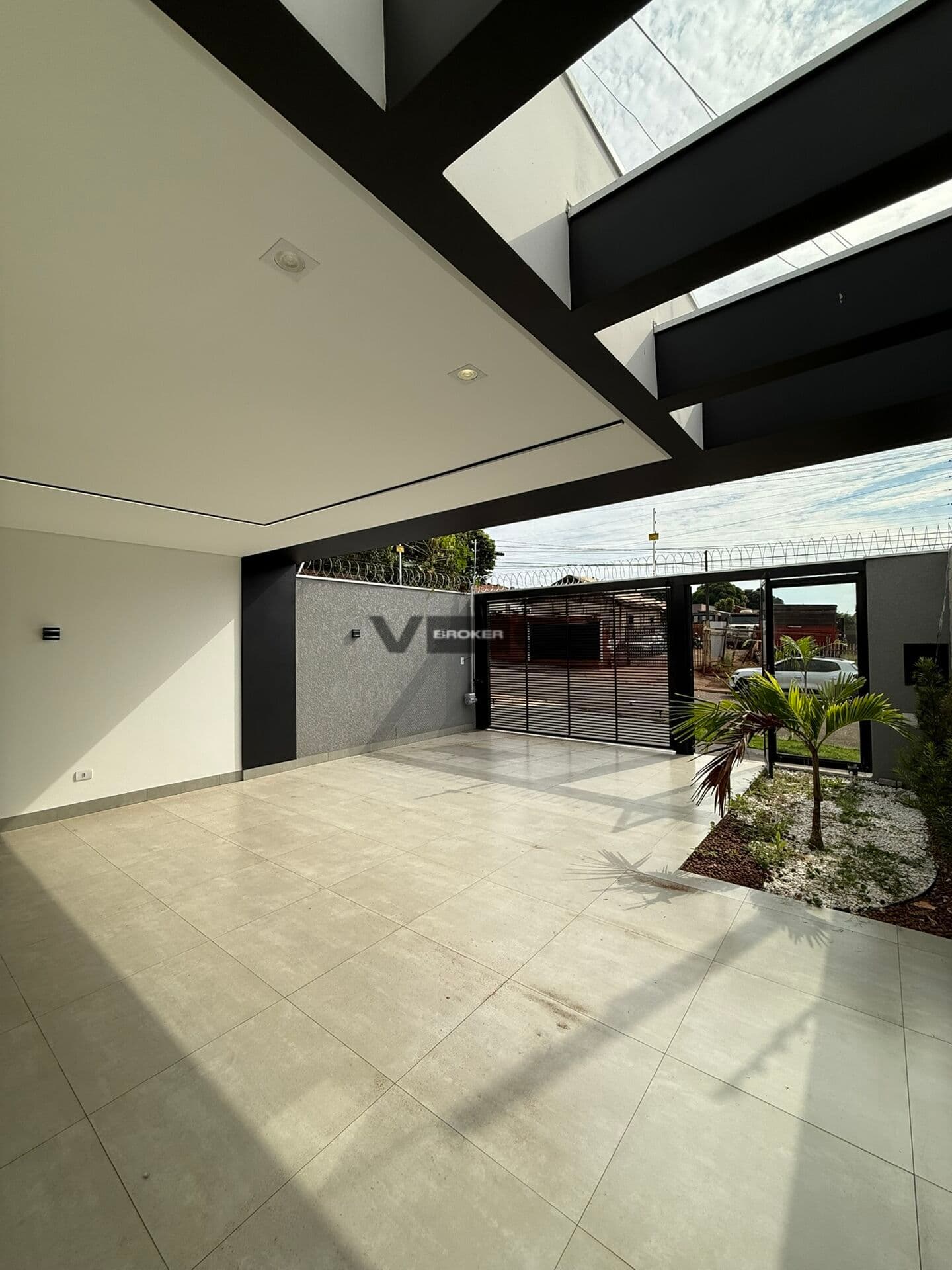 Linda casa nova no Jardim Alvorada