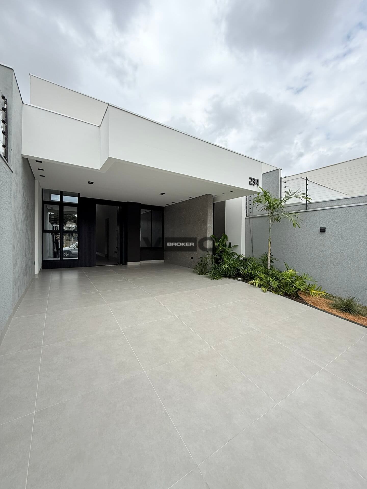 Excelente casa nova no Jardim Alvorada
