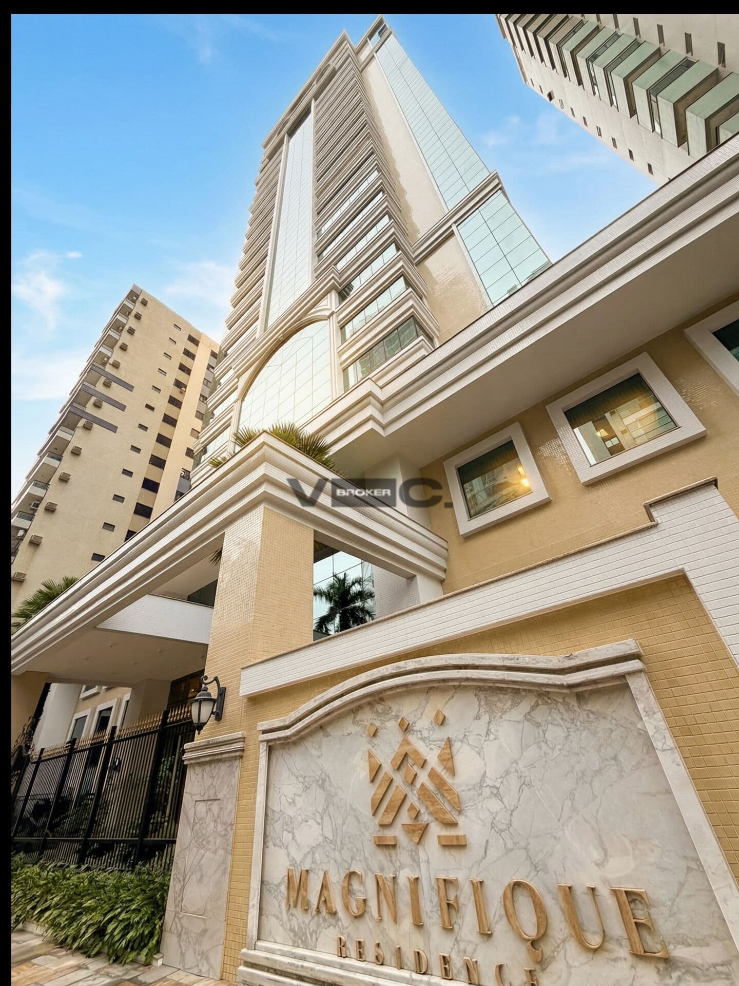 Apartamento Alto Padrão no Centro de Maringá/PR