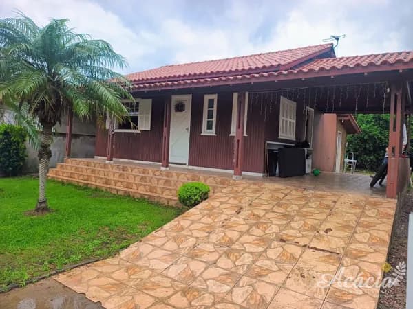 Casa de madeira - Bairro São Joao - Margem Esquerda