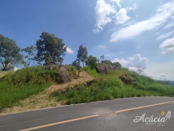 Lote/Terreno em Tubarão - Dehon