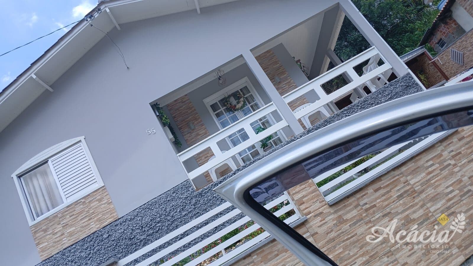 Casa no pitoresco bairro São Martinho, em Tubarão-SC