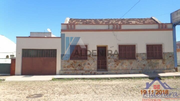 Casa em São Gabriel - Centro