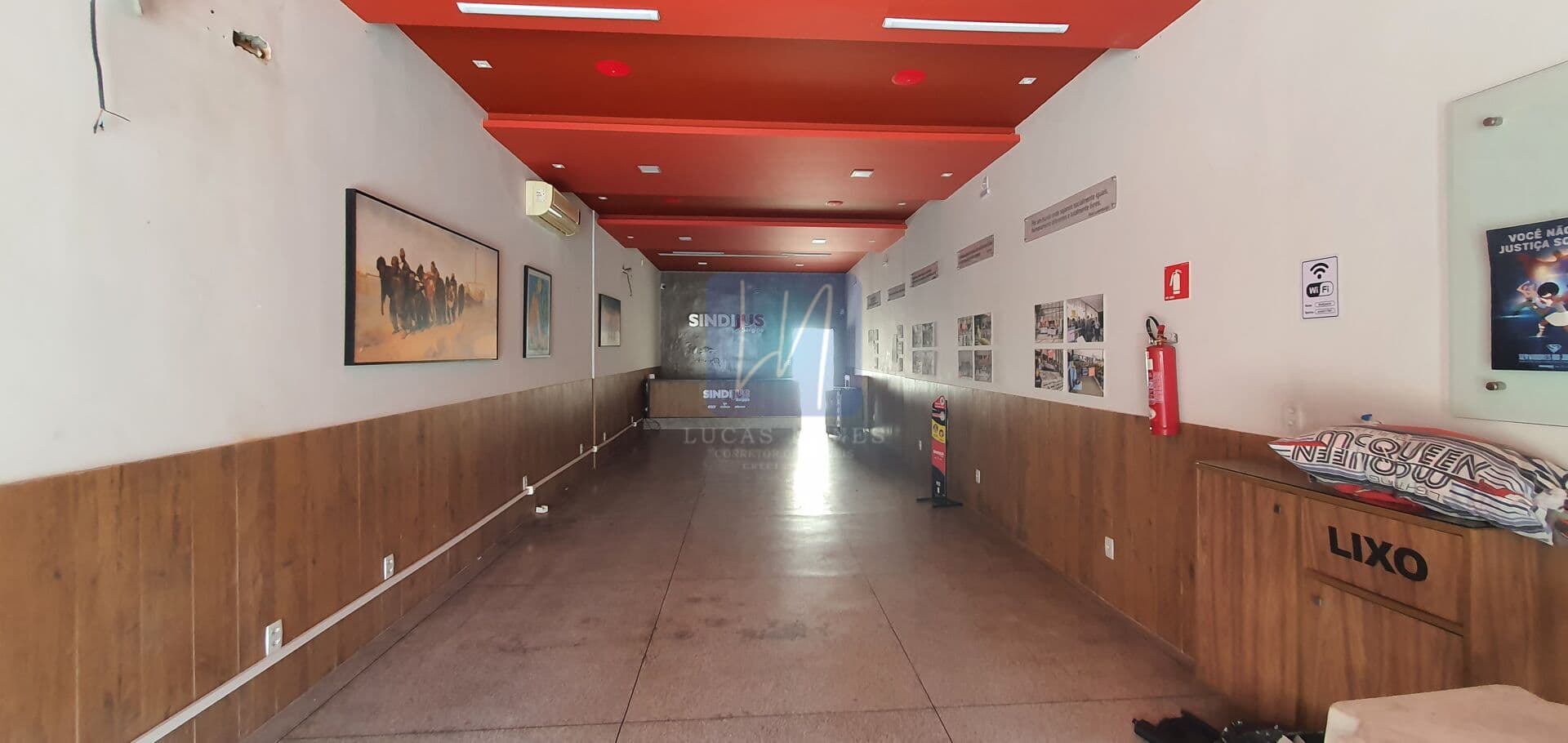 Prédio Comercial na Rua Arauá, bairro Centro, Aracaju/SE