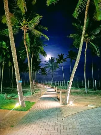 Lote no Condomínio Villaredo Barra, com acesso a praia.
