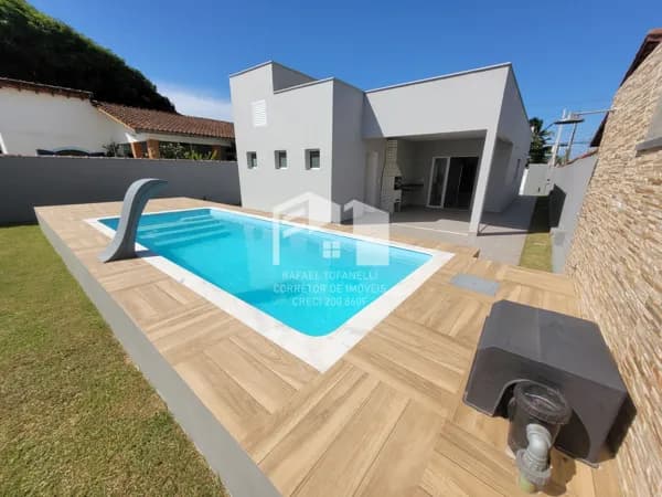 Casa alto padrão, 300m do mar