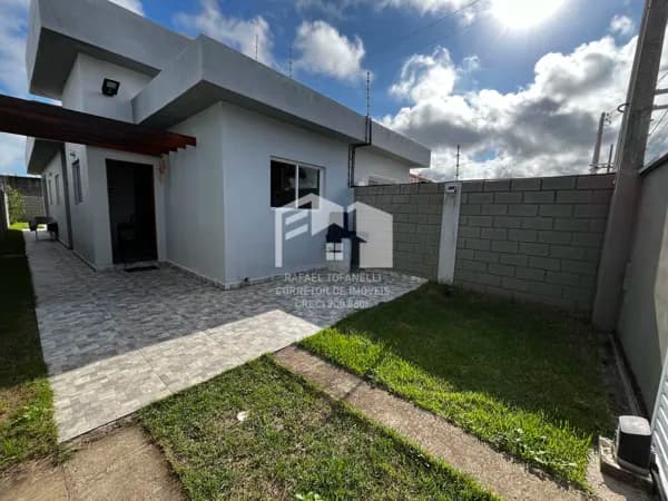 Casa mobiliada com piscina - Oportunidade