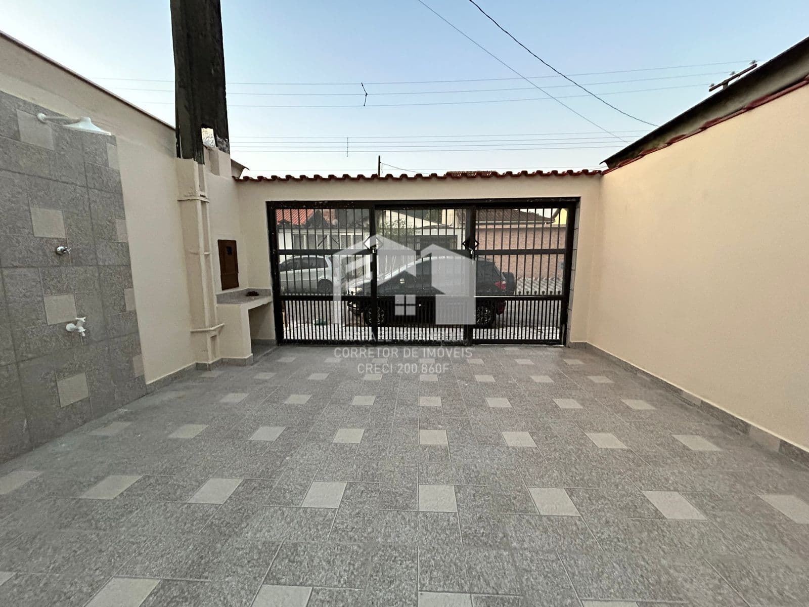 Linda casa com 3 quartos