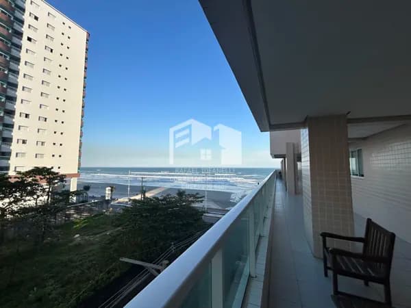 Apartamento frente mar