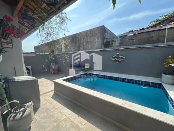 Condomínio com piscina individual