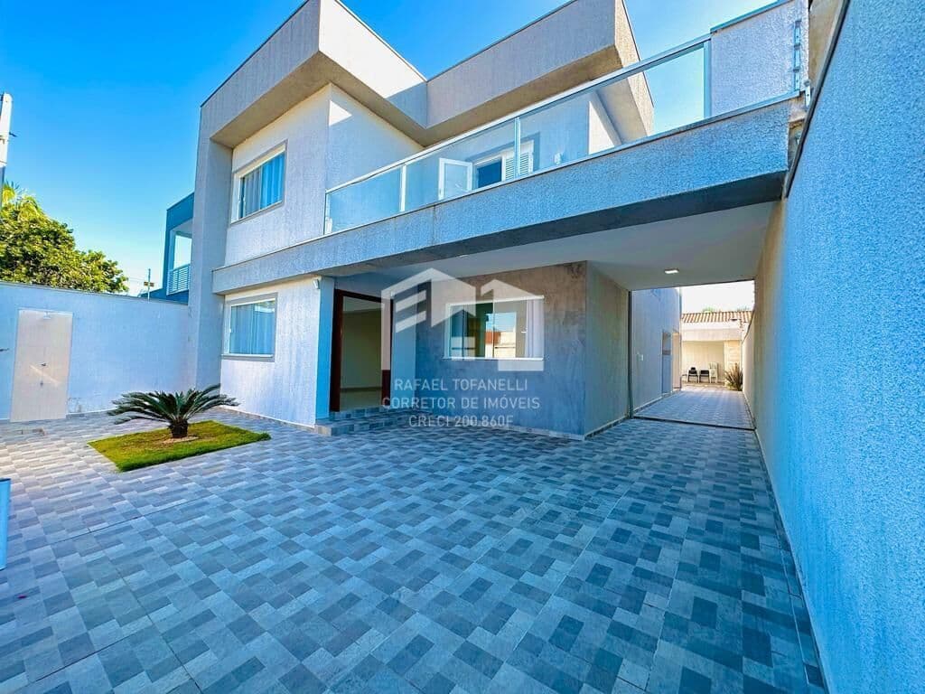 Linda casa com 4 suítes