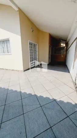 Casa porteira fechada