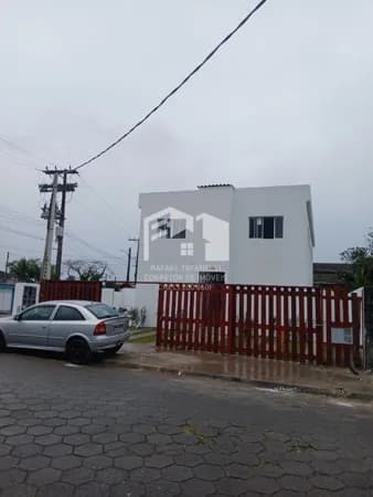 Linda casa sobreposta