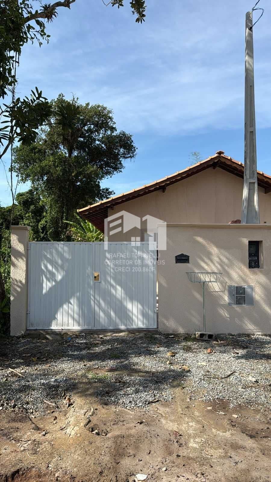 Linda casa com suite