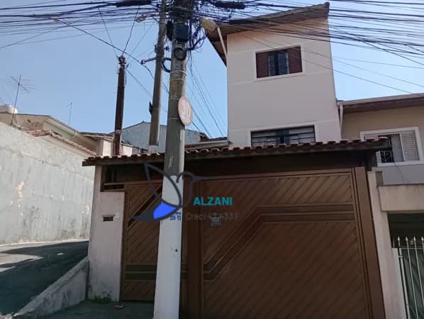 Sobrado à venda