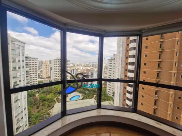 Apartamento 4 suítes com armários, cozinha planejada, 4 vagas grandes. à locação no bairro Água Fria - São Paulo/SP