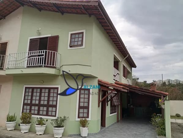 Condomínio fechado 3 dormitórios sendo 1 suíte, sacada em todos os quartos, 3 vagas de garagem, cozinha e quartos com armários à venda no bairro Horto Florestal - São Paulo/SP