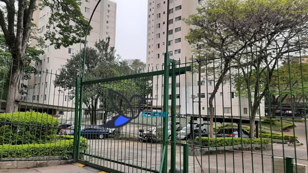 Apartamento 2 dormitórios 1 vaga à venda no bairro Vila Irmãos Arnoni - São Paulo/SP