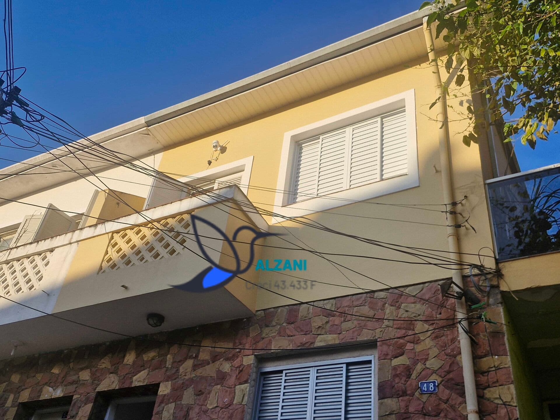 Apartamento sem cobrança de condomínio, e sem IPTU, 1 dor, sala com sacada grande, 2 banheiros sem garagem à venda no bairro Água Fria - São Paulo/SP
