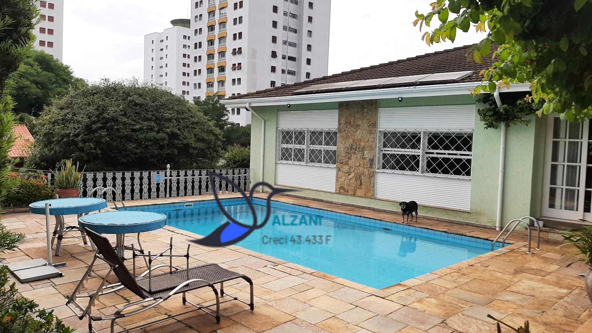 Casa térrea magnífica 3 dormitórios armários, cozinha planejada, piscina agradávelvenda à venda no bairro Jardim Floresta - São Paulo/SP