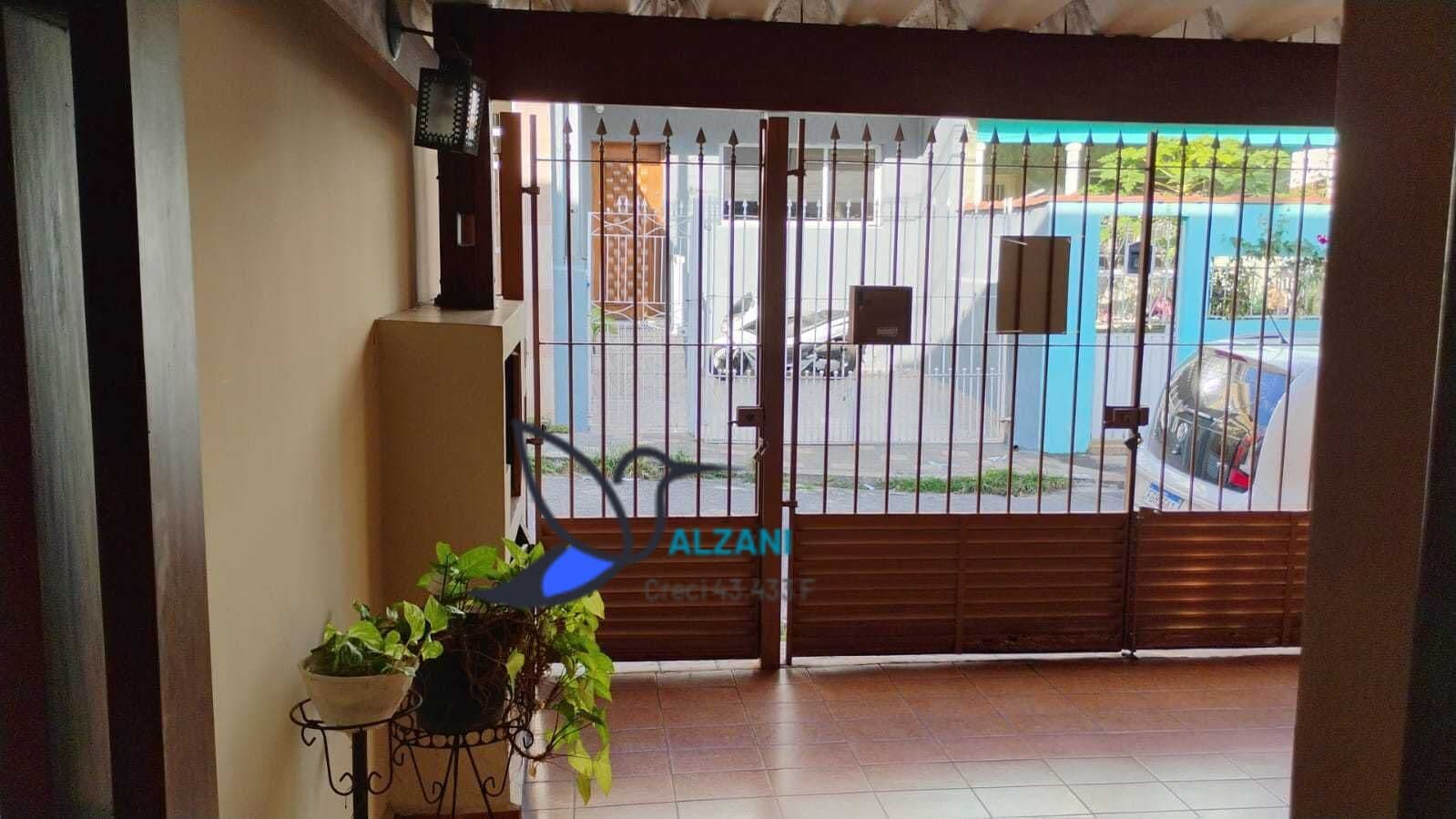 Sobrado na parada inglesa, 2 quarto, sala, cozinha, edcula c/ banheiro e garagem à vendai - São Paulo/SP