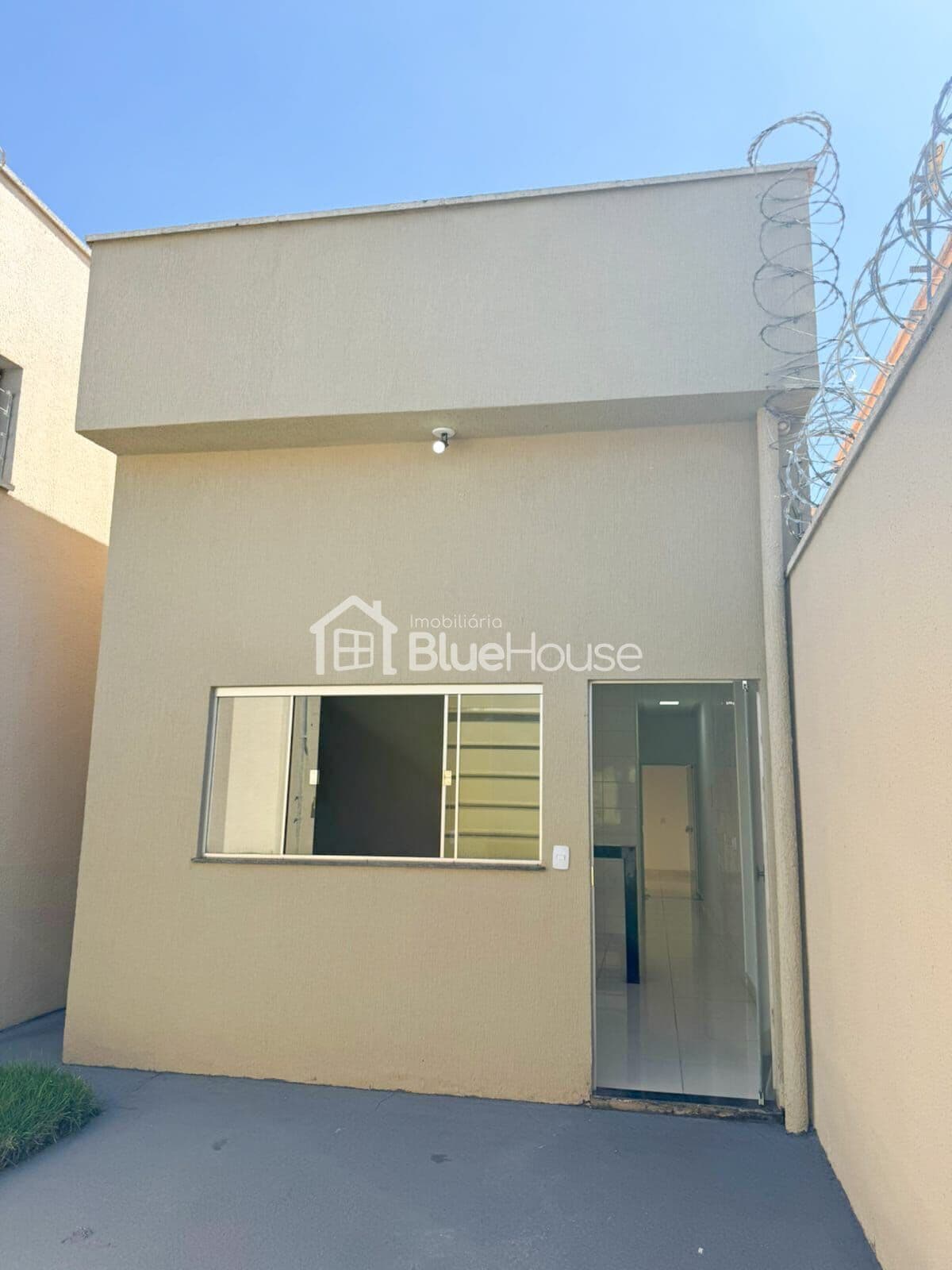 Casa com 2 Quartos no Estrela Dalva Goiânia/GO