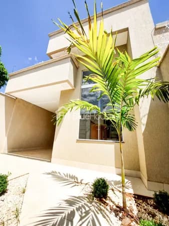 Casa de 3 Quartos sendo 1 suíte em acabamento Premium no Setor Maysa 1.