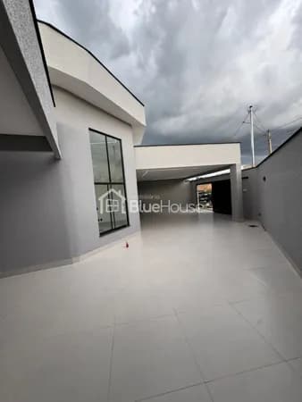 Casa de 2 Quartos sendo 1 suíte em acabamento Premium no Setor Residencial Flor do Ipê 2 Senador Canedo