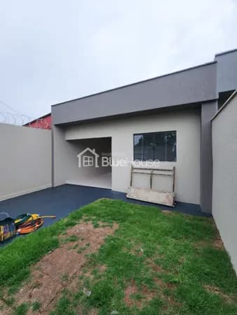Casa de 2 Quartos sendo 1 suíte em acabamento Premium no Setor Parque Hayala