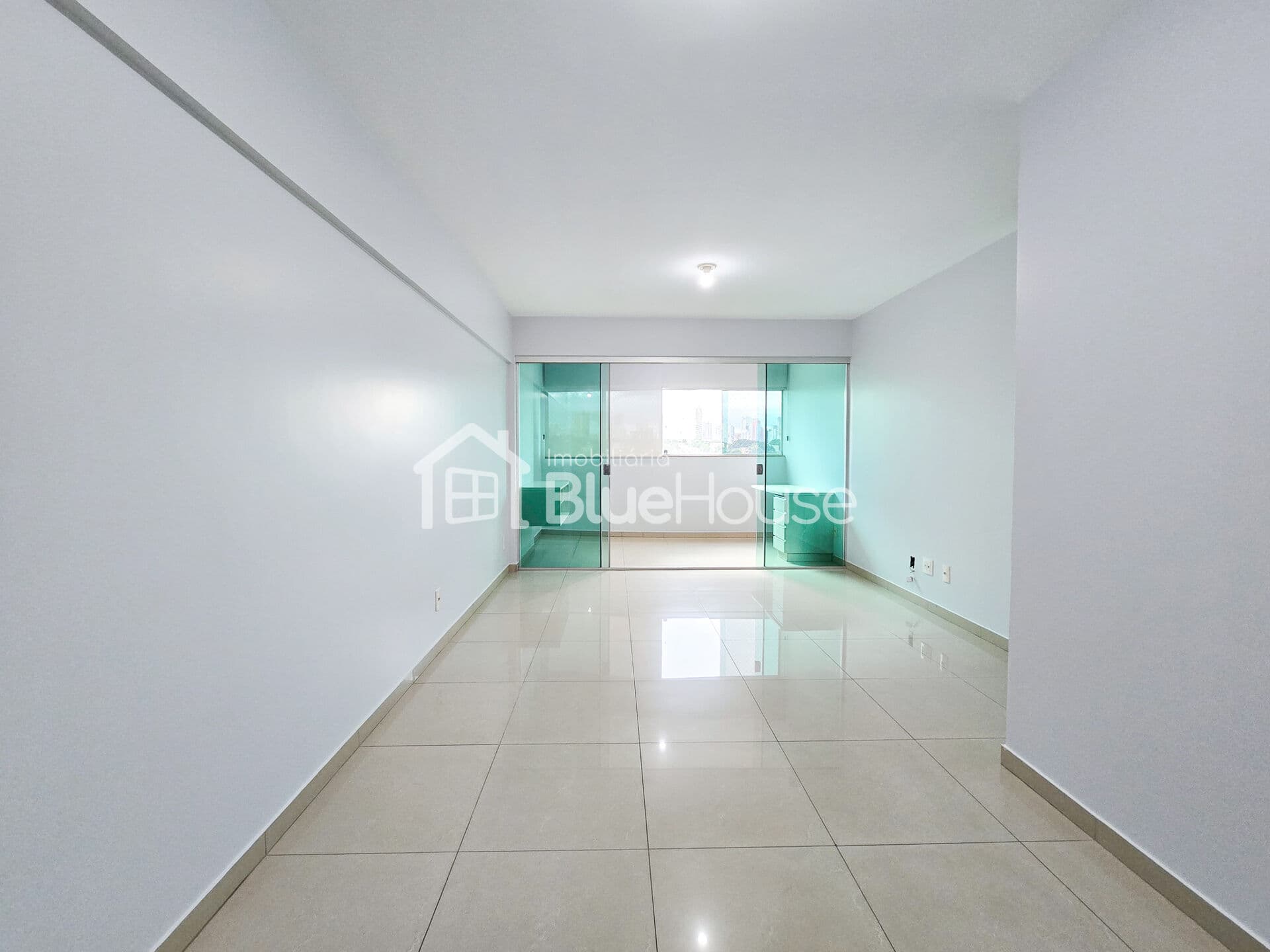 Apartamento de 3 Quartos sendo 2 Suítes no Jardim Goiás – Conforto, Praticidade e Localização Privilegiada!