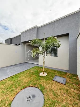 Casa de 2 Quartos sendo 1 suíte em acabamento Premium no Parque Montreal - Aparecida de Goiânia.