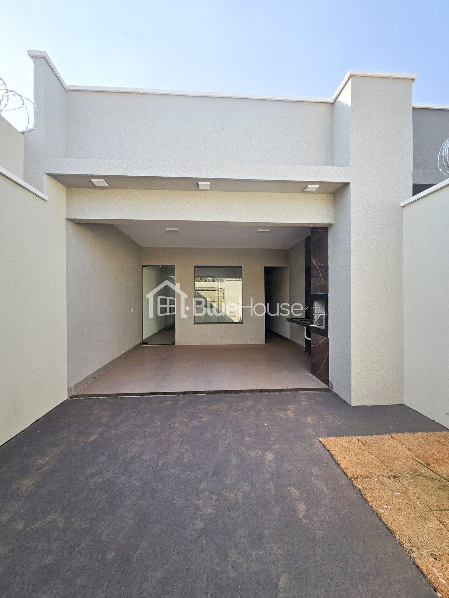 Casa com 2 Quartos Sendo 1 Suíte! A venda, no Setor Ponta Kayana