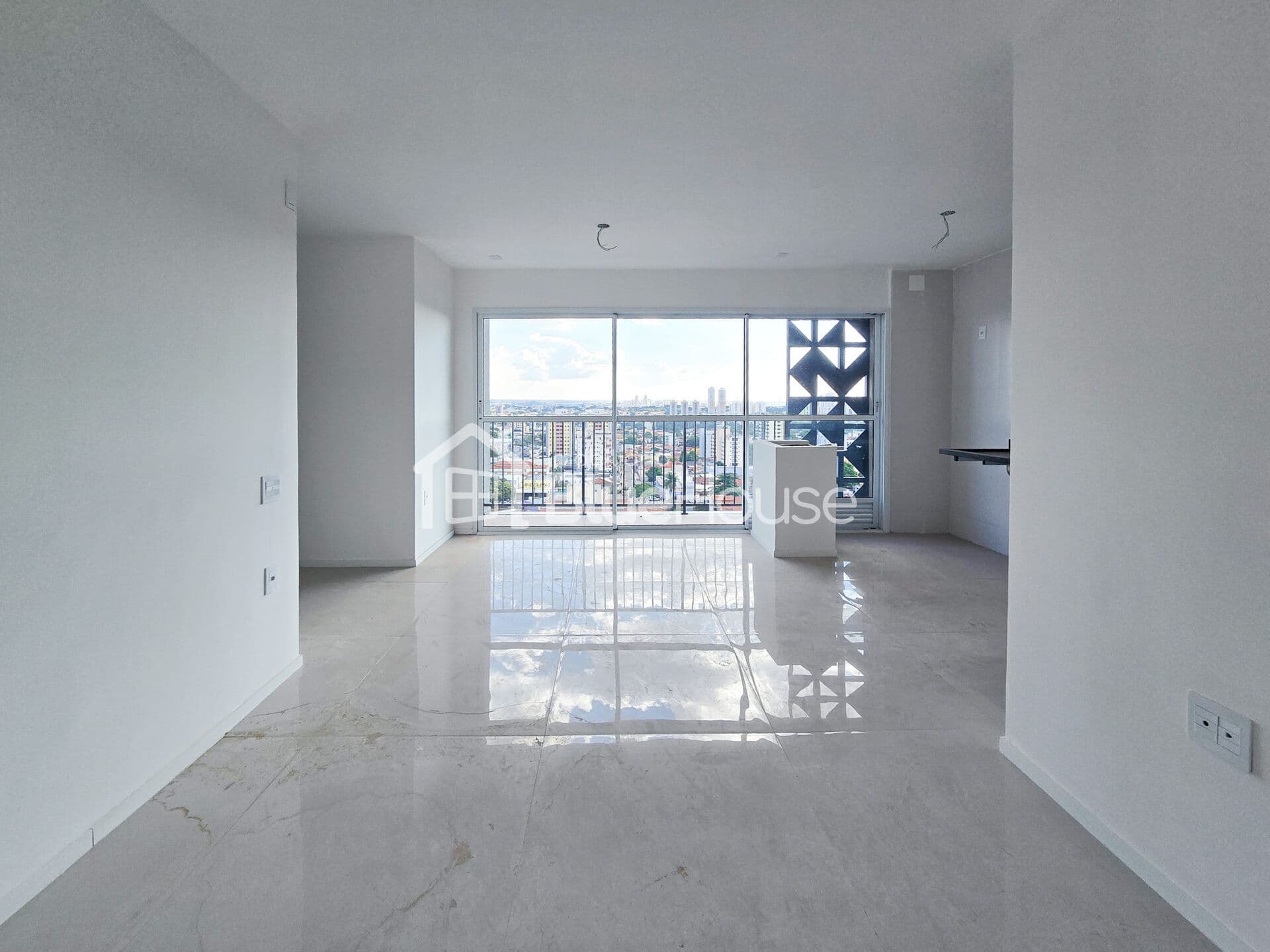 Apartamento 3 Quartos com Suíte no Wish 211 – 14º Andar e 02 Vagas.