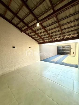 Casa de 2 Quartos em acabamento de excelente padrão no Residencial Vieira / Setor Monte Sinai.