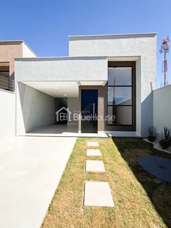 Casa de 3 Quartos sendo 1 suítes em acabamento Premium no Bairro Cardoso – Aparecida de Goiânia.