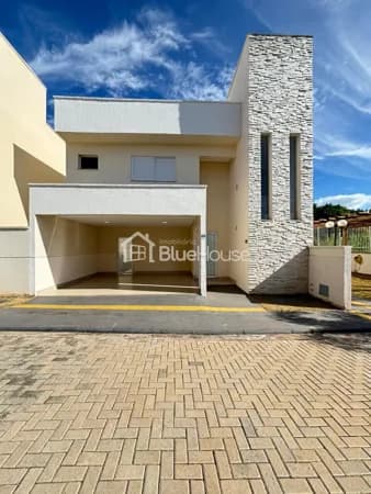 Casa de 3 Quartos sendo 3 suítes plenas em acabamento Premium no Ilha Bela Residencial – Bairro Cardoso, Aparecida de Goiânia.