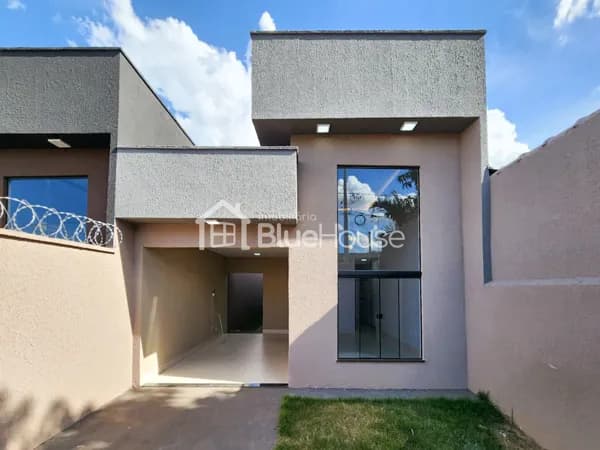 Casa de 3 Quartos sendo 1 suíte em acabamento Premium no Jardim Helvécia em Aparecida de Goiânia/GO.