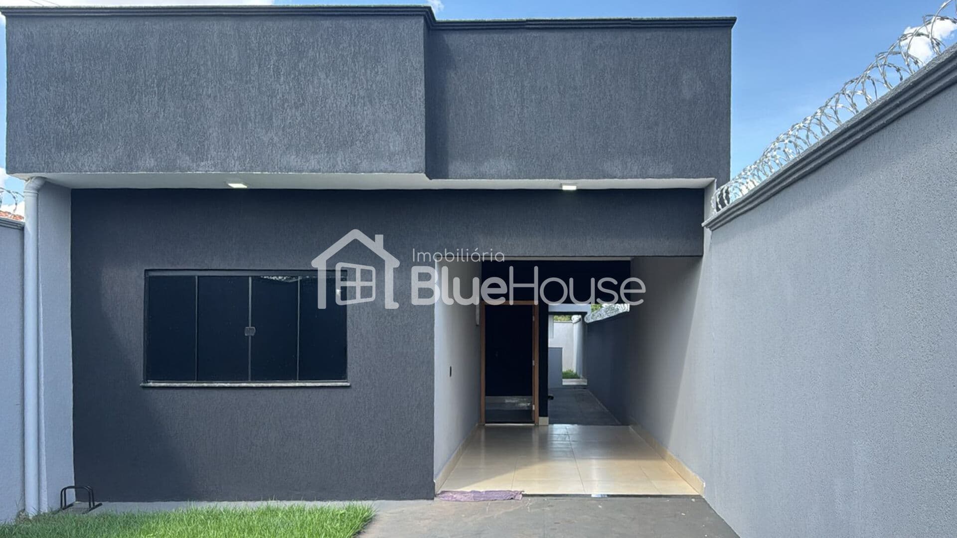 Casa de 3 Quartos sendo 1 suíte em acabamento Premium no Pontal Sul.