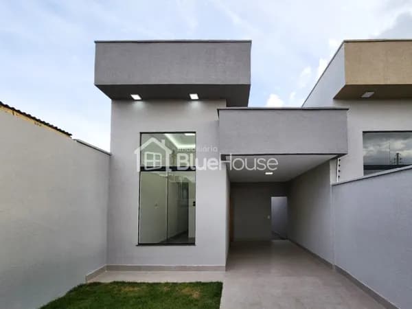 Casa de 3 Quartos sendo 1 suíte em acabamento Premium no Setor Itaipu, Goiânia.