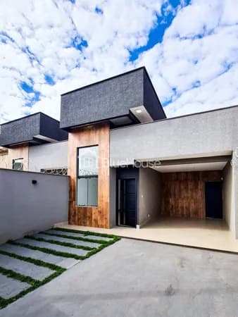Casa de 2 quartos sendo 1 suíte com acabamento Premium na Vila São Jorge - 90m²