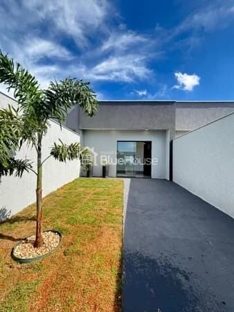 Casa 2 Quartos sendo 1 suíte com Área Gourmet no Maysa Extensão – Trindade/Goiânia.