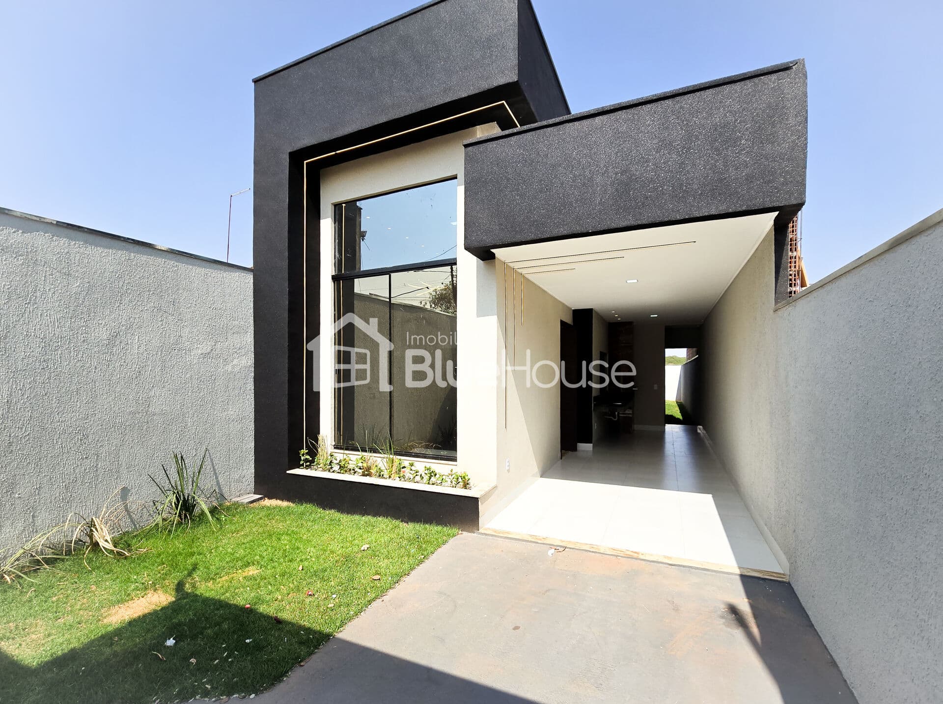 Casa de 3Q sendo 1 suíte acabamento Premium no Sítio Santa Luzia - 110m²